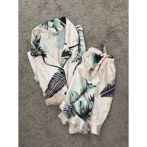 SAPJON L Pink & Green Leaf Print Pajama Set